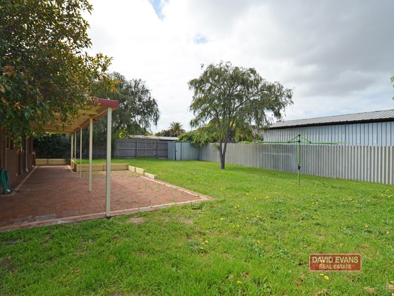 102 Gibson Ave, Padbury WA 6025