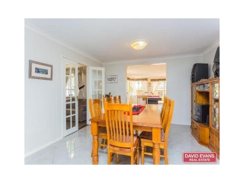 31 Gibbs Road, Nowergup WA 6032