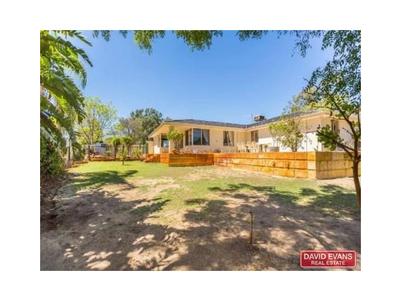 31 Gibbs Road, Nowergup WA 6032