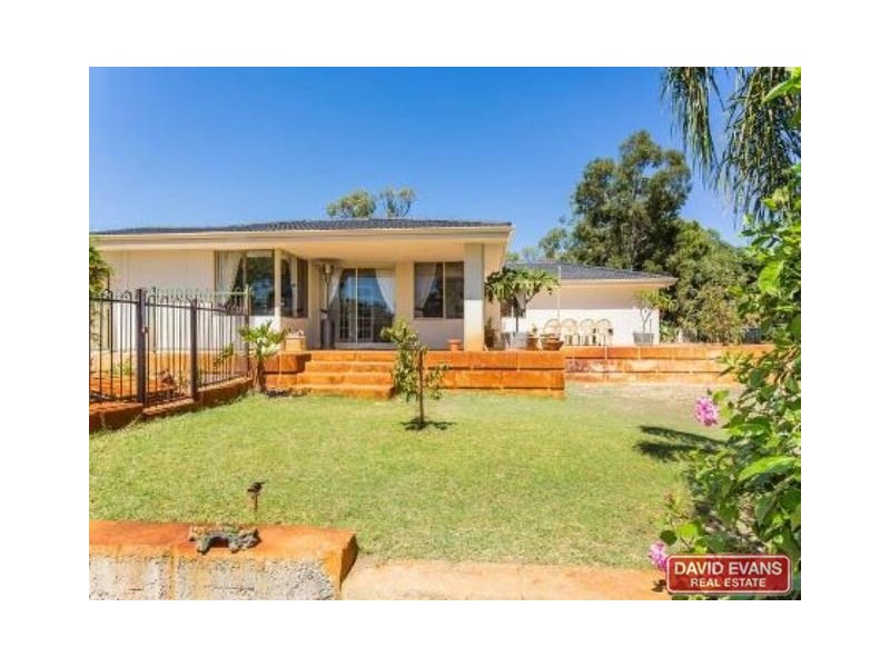 31 Gibbs Road, Nowergup WA 6032