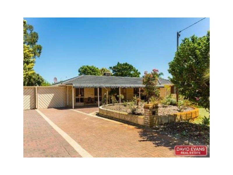 31 Gibbs Road, Nowergup WA 6032