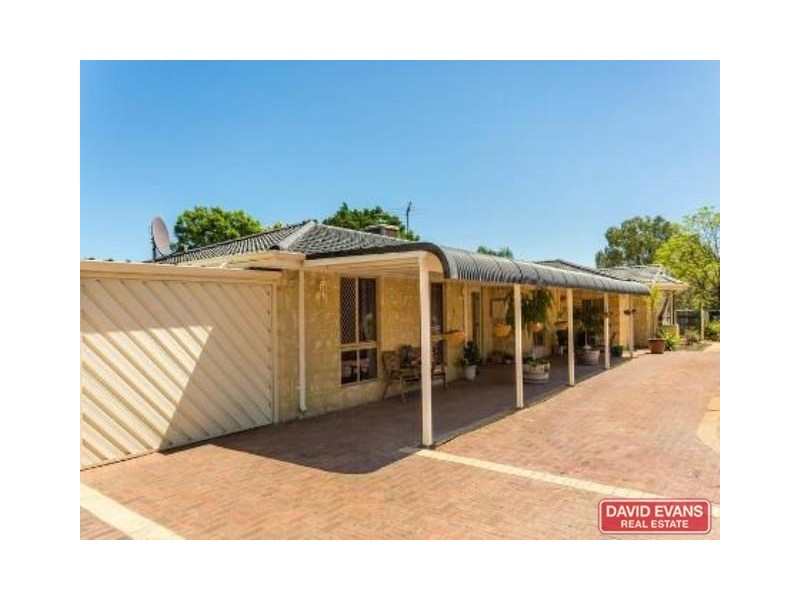 31 Gibbs Road, Nowergup WA 6032