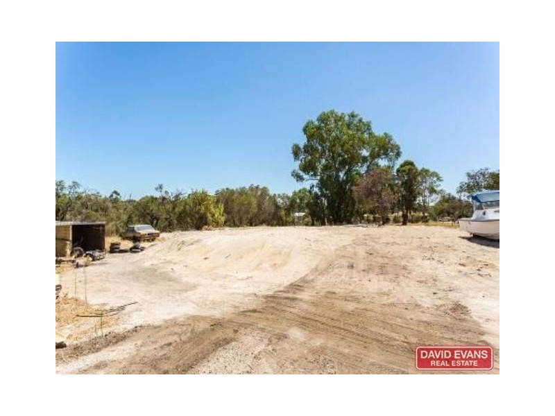 31 Gibbs Road, Nowergup WA 6032