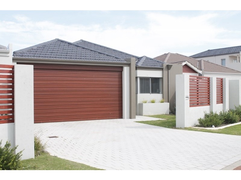 32 Delamere Ave, Currambine WA 6028