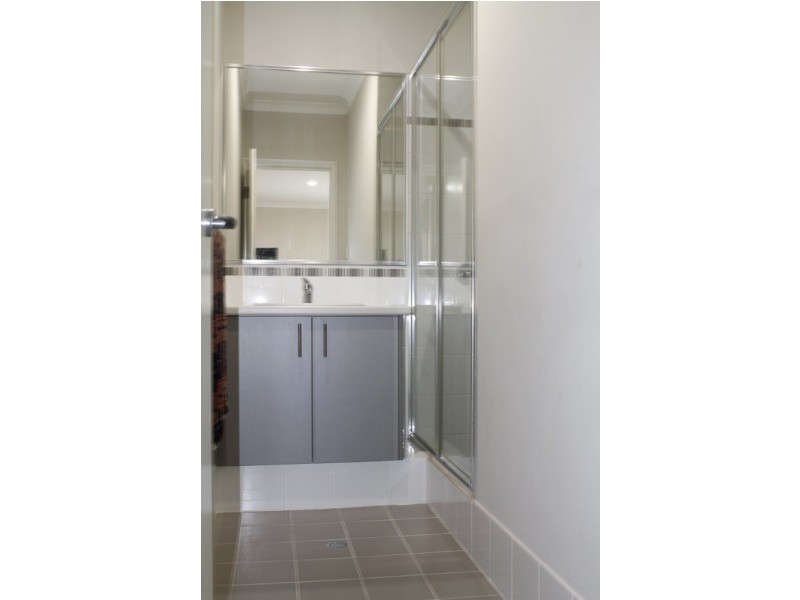 32 Delamere Ave, Currambine WA 6028