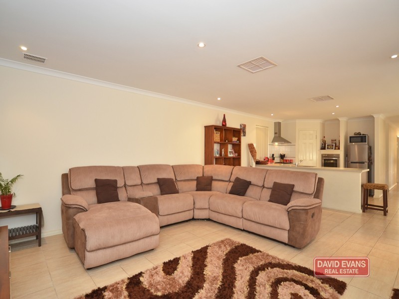 31 Carosa Road, Tapping WA 6065