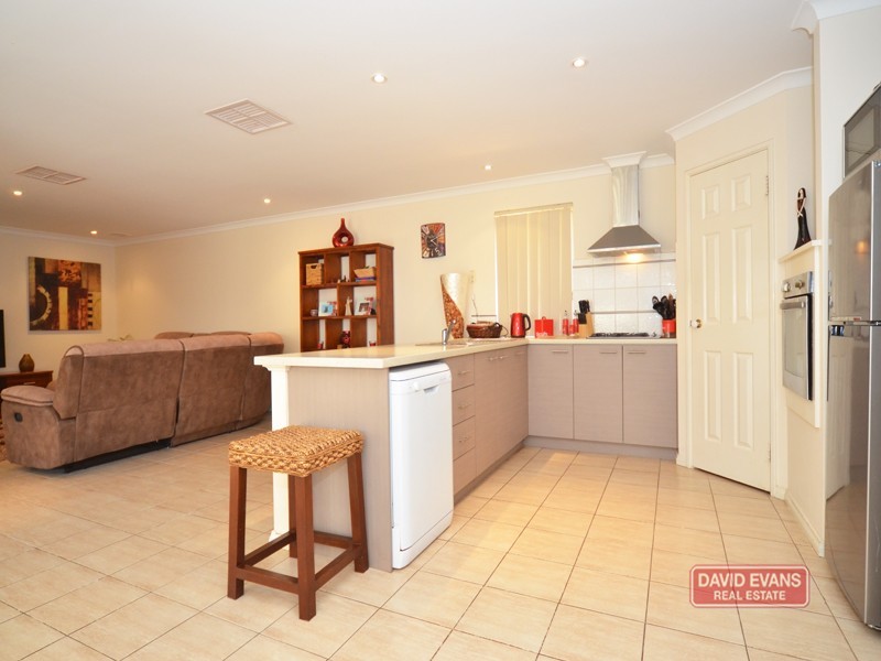 31 Carosa Road, Tapping WA 6065