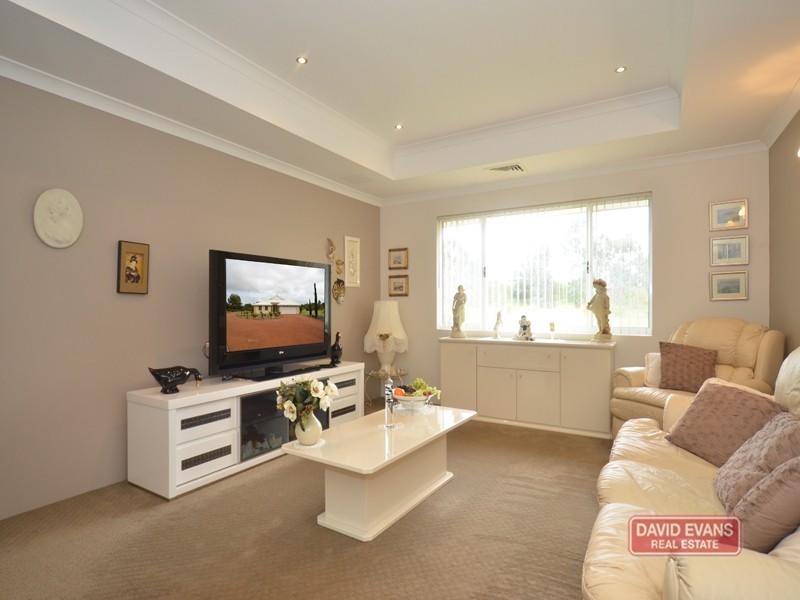 39 seaflower Way, Gabbadah WA 6041