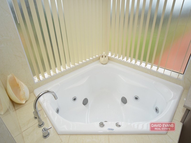 39 seaflower Way, Gabbadah WA 6041