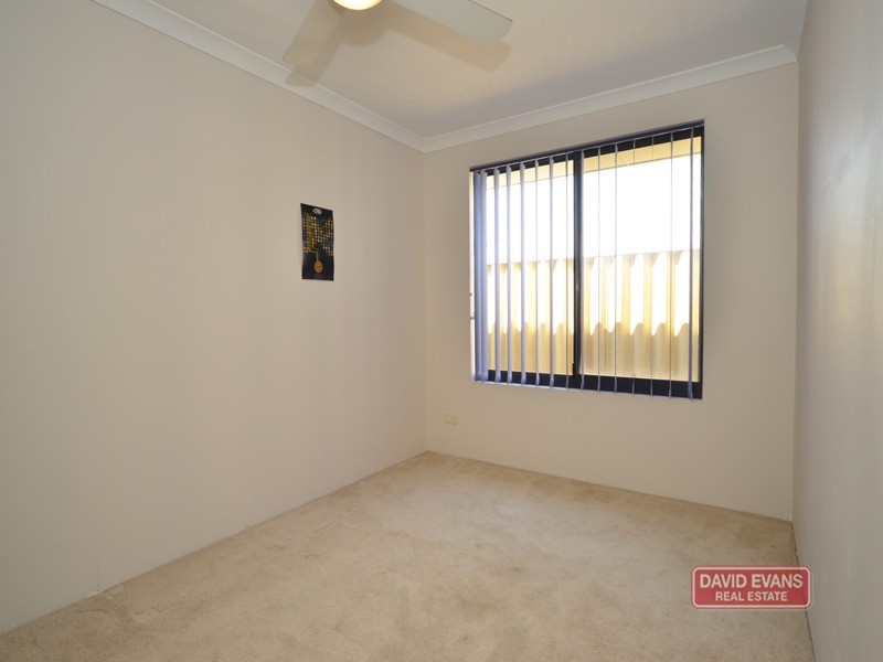 33 Cape Meares Cres, Butler WA 6036