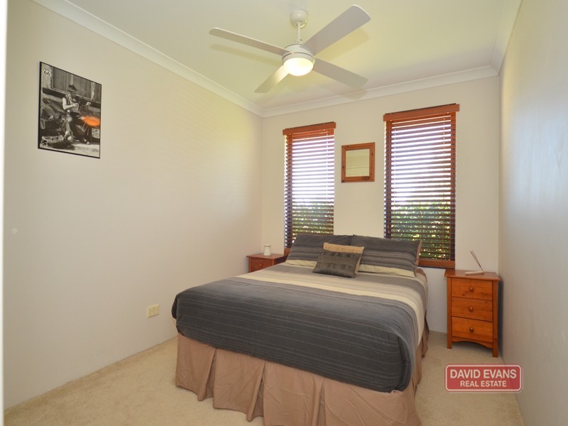 33 Cape Meares Cres, Butler WA 6036