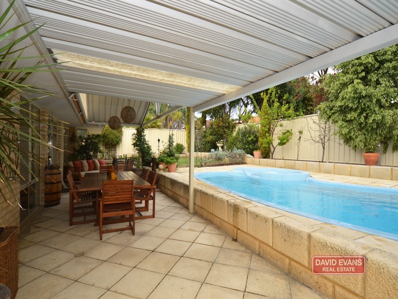 4 Titicaca Court, Joondalup WA 6027