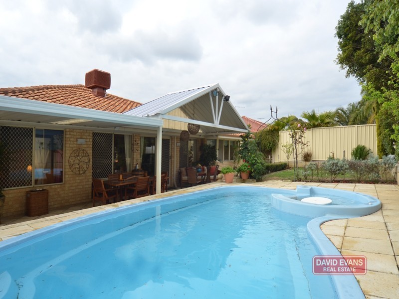 4 Titicaca Court, Joondalup WA 6027