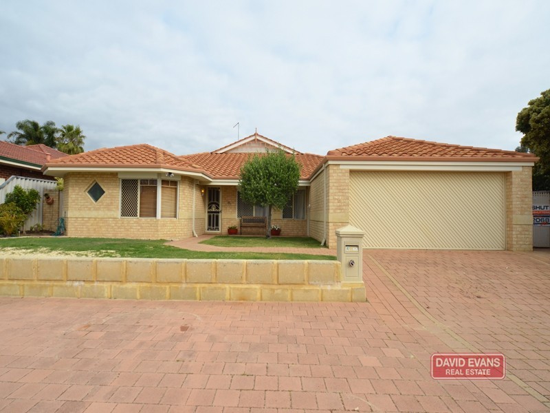 4 Titicaca Court, Joondalup WA 6027