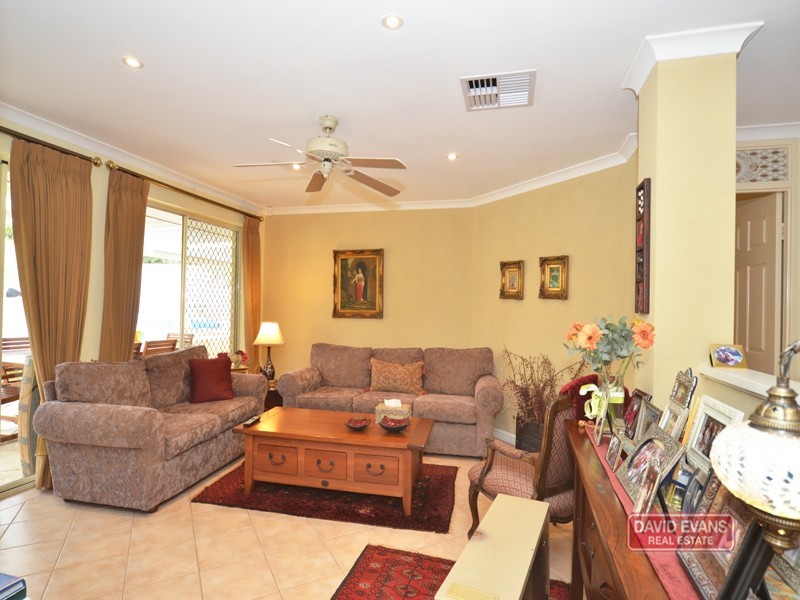 4 Titicaca Court, Joondalup WA 6027