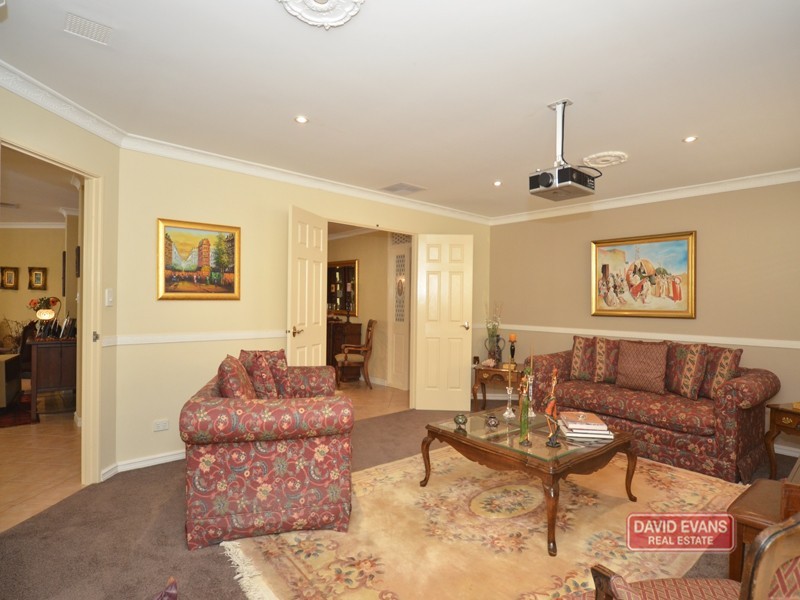 4 Titicaca Court, Joondalup WA 6027