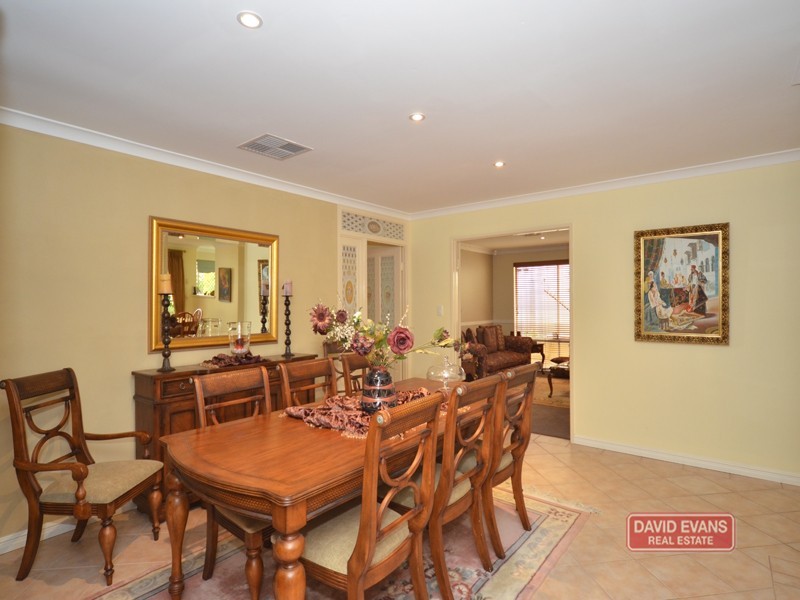 4 Titicaca Court, Joondalup WA 6027