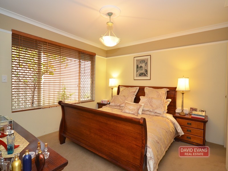 4 Titicaca Court, Joondalup WA 6027