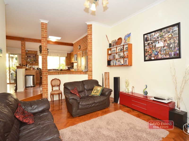 14 West View Blvd, Mullaloo WA 6027