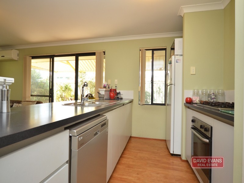 6 Wedge Way, Merriwa WA 6030