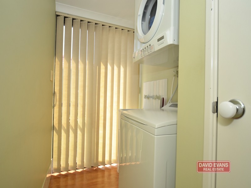 6 Wedge Way, Merriwa WA 6030