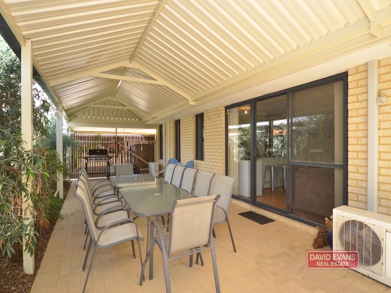 6 Wedge Way, Merriwa WA 6030