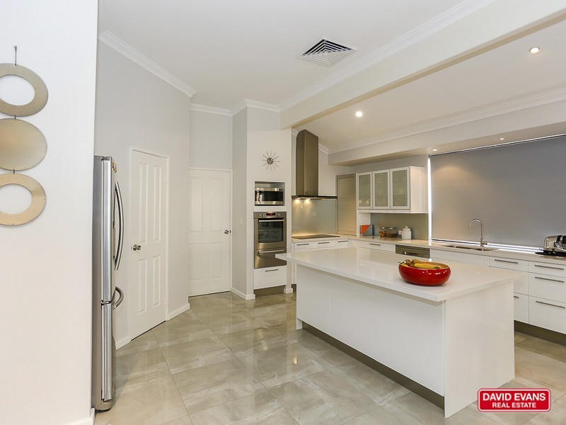 64 Bacchante Circle, Ocean Reef WA 6027