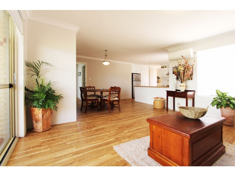 71B Hinchinbrook Avenue, Ridgewood WA 6030