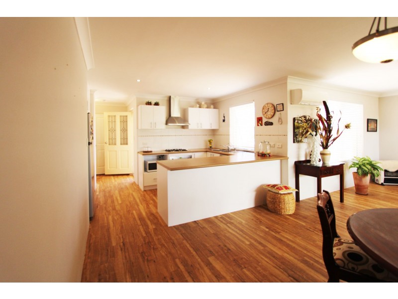 71B Hinchinbrook Avenue, Ridgewood WA 6030