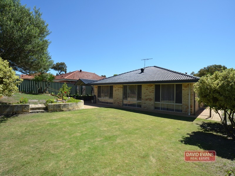 7 Celadon Loop, Banksia Grove WA 6031