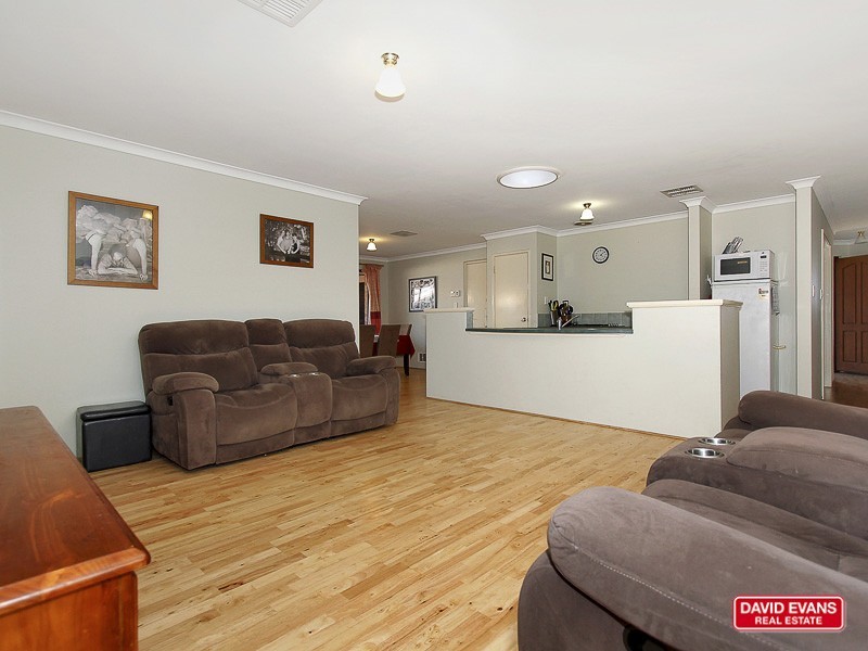 1 Yandella Promenade, Tapping WA 6065