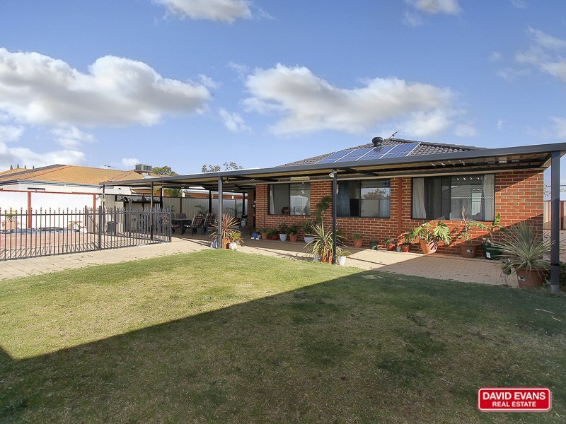 1 Yandella Promenade, Tapping WA 6065