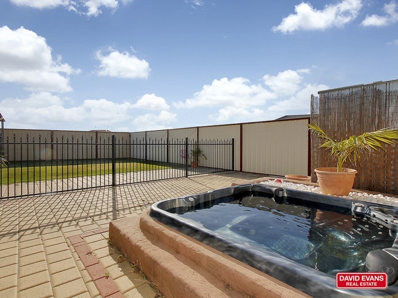 1 Yandella Promenade, Tapping WA 6065