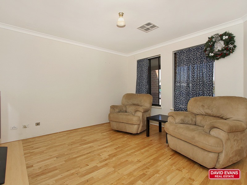 1 Yandella Promenade, Tapping WA 6065