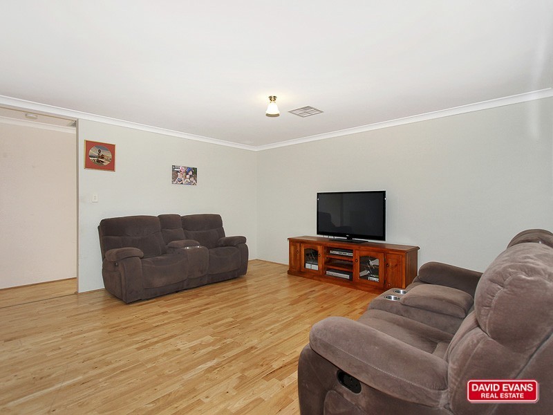 1 Yandella Promenade, Tapping WA 6065
