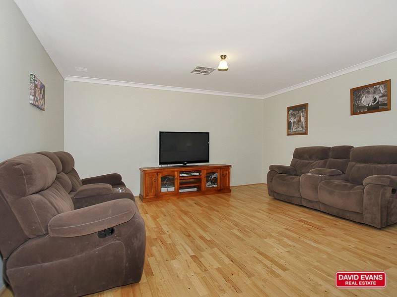 1 Yandella Promenade, Tapping WA 6065