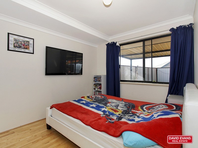 1 Yandella Promenade, Tapping WA 6065