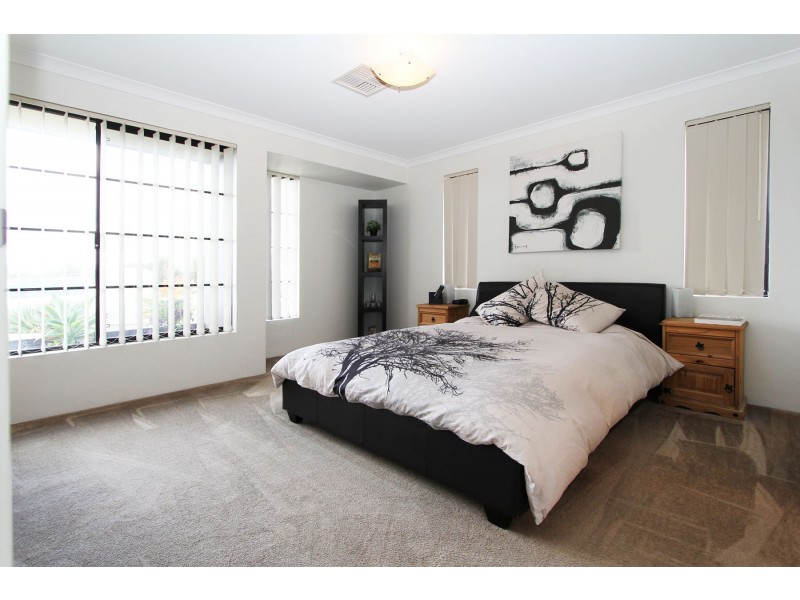 1 Portland Way, Ridgewood WA 6030