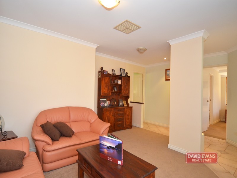 57 Stradbroke Gardens, Ridgewood WA 6030