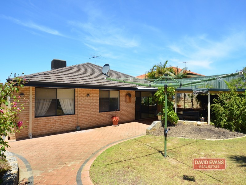 57 Stradbroke Gardens, Ridgewood WA 6030