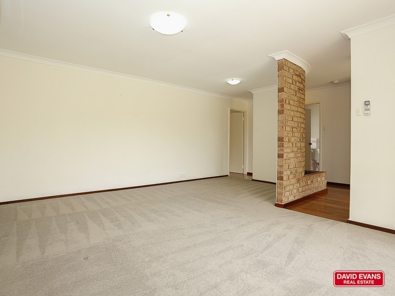 37 Coyle Road, Beldon WA 6027