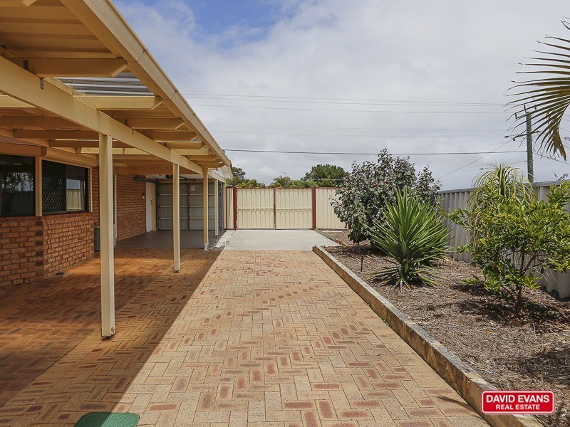 37 Coyle Road, Beldon WA 6027