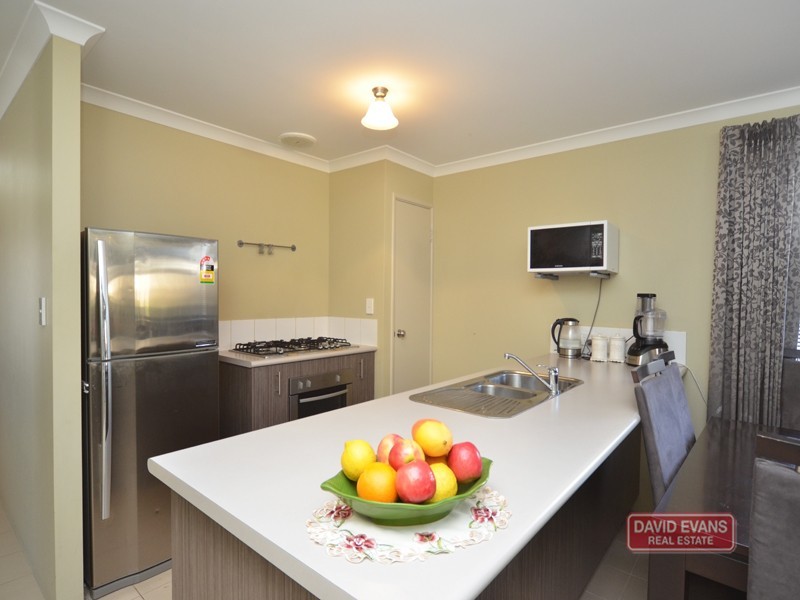 9 Rennes Lane, Landsdale WA 6065