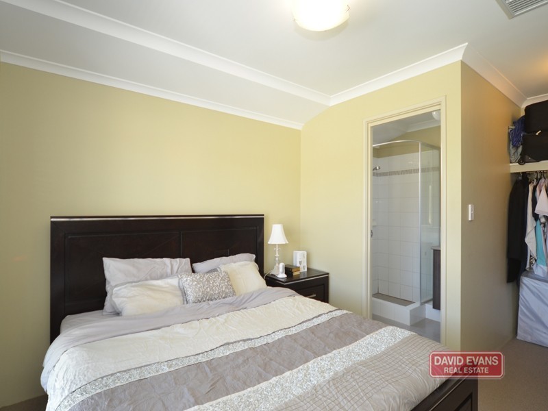 9 Rennes Lane, Landsdale WA 6065