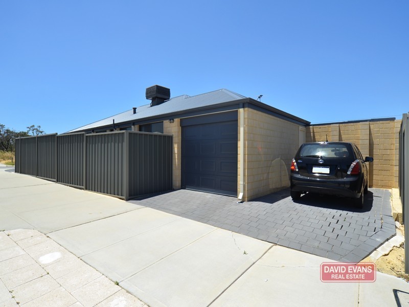 9 Rennes Lane, Landsdale WA 6065