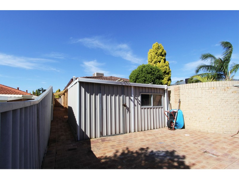 12 Drayton Green Way, Kingsley WA 6026