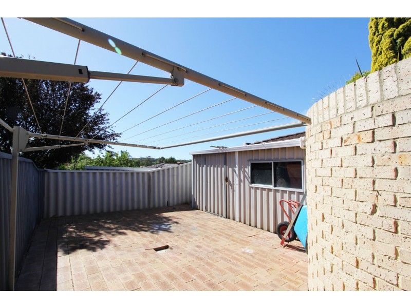 12 Drayton Green Way, Kingsley WA 6026