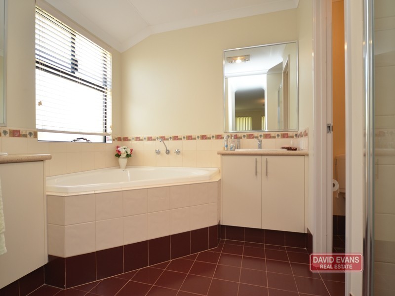 20 Seville Crest, Mindarie WA 6030