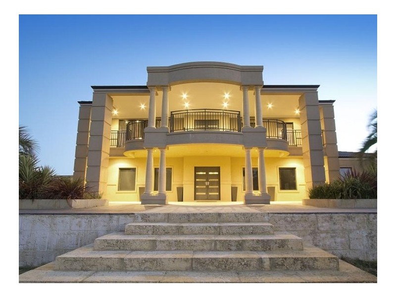 258 Neaves Road, Mariginiup WA 6065