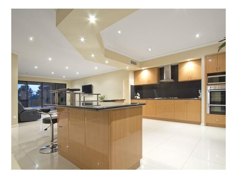 258 Neaves Road, Mariginiup WA 6065